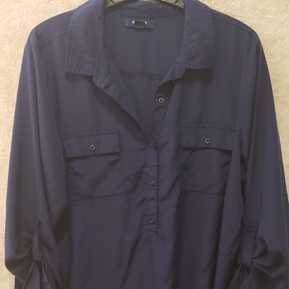 Blue long sleeve silky collar shirt